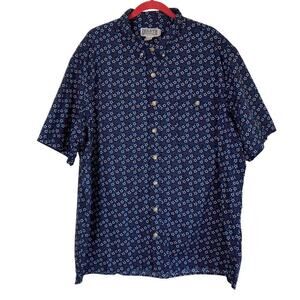 Duluth & Lands’ End Budle of Two Button Down Shirts Navy Paisley /Star Print 2XL